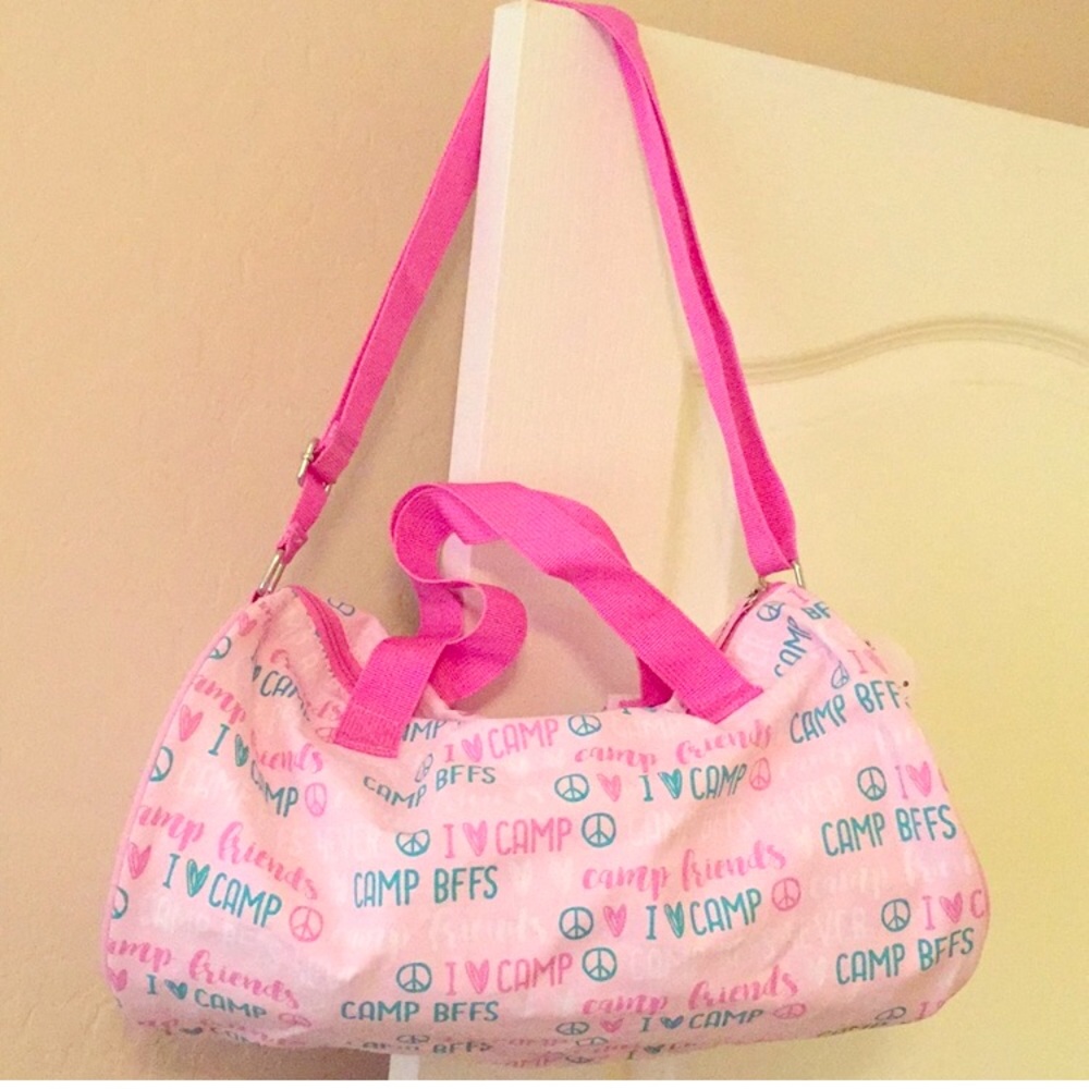 😝HP🙃 ONLY ONE! Lulu Girls Summer Camp Bag